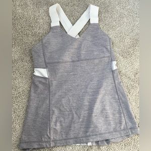 Lululemon tank